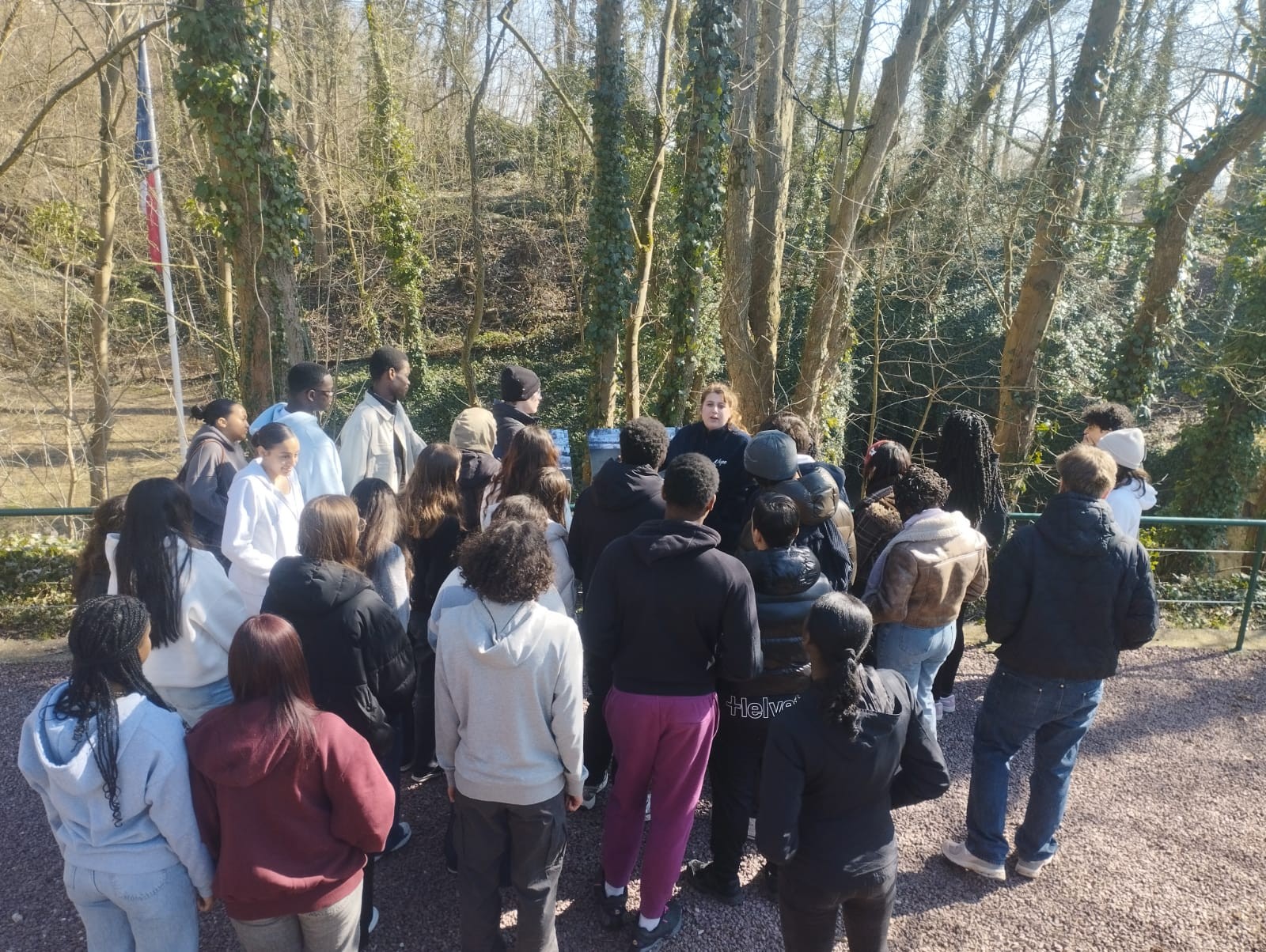 lyc-e-missak-et-m-lin-e-manouchian-280-avenue-jean-jaur-s-92290